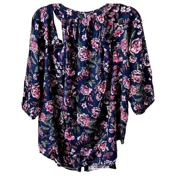 Torrid plus size floral cold shoulder top with olive twill aviator crop jean set - Picture 14 of 16